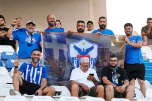 (Φώτος) Ο κόσμος στις εξέδρες 