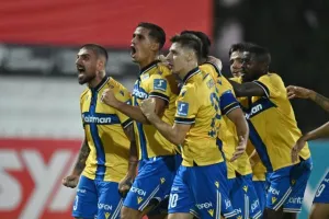 Διπλό στο Παραλίμνι με Πιέρο και Μαϊόλι (φώτος)
