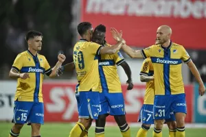 Διπλό στο Παραλίμνι με Πιέρο και Μαϊόλι (φώτος)