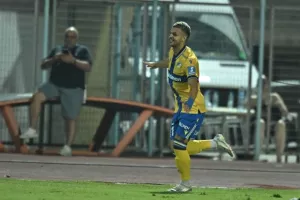 Διπλό στο Παραλίμνι με Πιέρο και Μαϊόλι (φώτος)