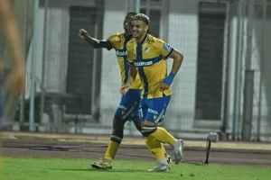 Διπλό στο Παραλίμνι με Πιέρο και Μαϊόλι (φώτος)