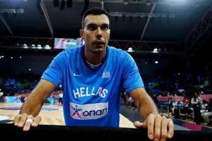 Θρίαμβος της Ελλάδας, με σούπερ Γιάννη (φώτος)