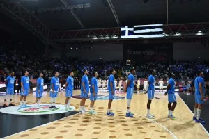 Θρίαμβος της Ελλάδας, με σούπερ Γιάννη (φώτος)