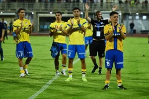Διπλό στο Παραλίμνι με Πιέρο και Μαϊόλι (φώτος)