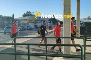 (Φώτος kerkida) Η άφιξη της Σαλαμίνας 