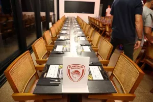 Τουρνουά "payabl. Νεόφυτος Χανδριώτης"/ΚΛΙΚΣ απ' το δείπνο