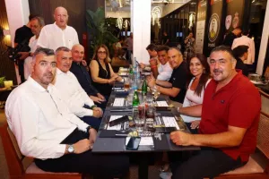 Τουρνουά "payabl. Νεόφυτος Χανδριώτης"/ΚΛΙΚΣ απ' το δείπνο