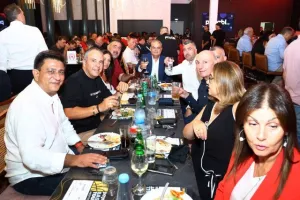 Τουρνουά "payabl. Νεόφυτος Χανδριώτης"/ΚΛΙΚΣ απ' το δείπνο