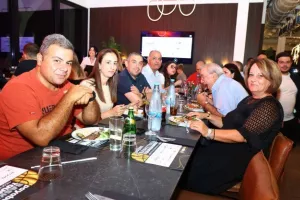 Τουρνουά "payabl. Νεόφυτος Χανδριώτης"/ΚΛΙΚΣ απ' το δείπνο