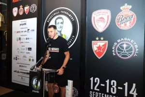 Τουρνουά "payabl. Νεόφυτος Χανδριώτης"/ΚΛΙΚΣ απ' το δείπνο