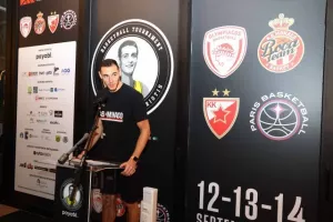 Τουρνουά "payabl. Νεόφυτος Χανδριώτης"/ΚΛΙΚΣ απ' το δείπνο