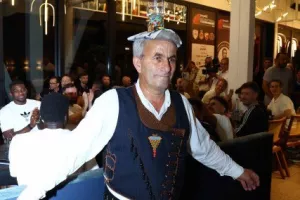 Τουρνουά "payabl. Νεόφυτος Χανδριώτης"/ΚΛΙΚΣ απ' το δείπνο