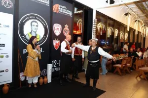 Τουρνουά "payabl. Νεόφυτος Χανδριώτης"/ΚΛΙΚΣ απ' το δείπνο