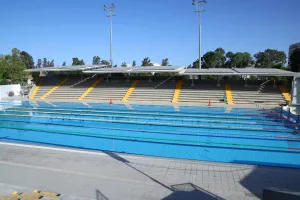 (Φώτος) Εγκαινιάστηκε το αναβαθμισμένο Δημοτικό και Ολυμπιακό Κολυμβητήριο Λευκωσίας