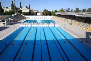 (Φώτος) Εγκαινιάστηκε το αναβαθμισμένο Δημοτικό και Ολυμπιακό Κολυμβητήριο Λευκωσίας