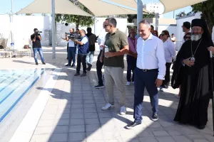 (Φώτος) Εγκαινιάστηκε το αναβαθμισμένο Δημοτικό και Ολυμπιακό Κολυμβητήριο Λευκωσίας