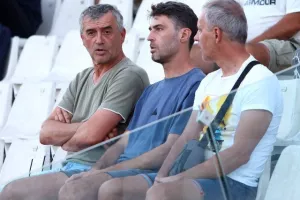 ΦΩΤΟΣ/ΑΠΟΕΛίστες και Απολλωνίστες στο ΓΣΠ