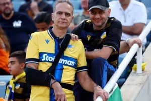 ΦΩΤΟΣ/ΑΠΟΕΛίστες και Απολλωνίστες στο ΓΣΠ