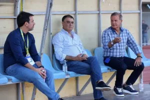 Διπλό στο Παραλίμνι με Πιέρο και Μαϊόλι (φώτος)