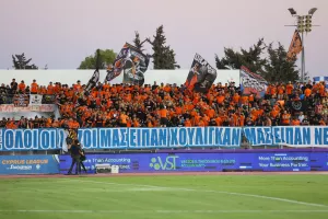 (ΦΩΤΟΣ) Ο κόσμος στο "Στέλιος Κυριακίδης"