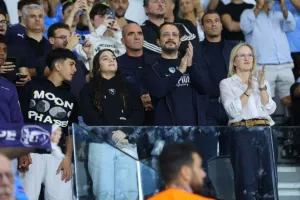 Φωτορεπορτάζ/ Ο κόσμος στο "Αλφαμέγα"
