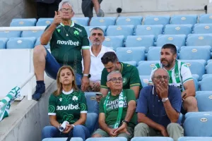 Ομόνοια-ΑΕΚ/ΦΩΤΟΡΕΠΟΡΤΑΖ από τις κερκίδες