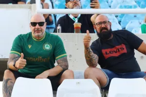 Ομόνοια-ΑΕΚ/ΦΩΤΟΡΕΠΟΡΤΑΖ από τις κερκίδες