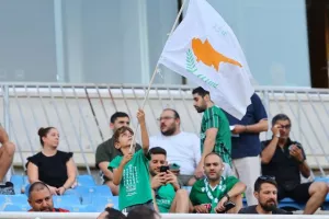Ομόνοια-ΑΕΚ/ΦΩΤΟΡΕΠΟΡΤΑΖ από τις κερκίδες
