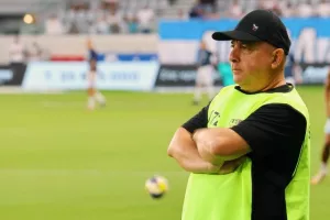 Απόλλων-ΕΝΠ: Δεύτερη σερί νίκη με τριάρα στο β' ημίχρονο! (φώτος)