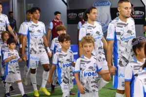 Απόλλων-ΕΝΠ: Δεύτερη σερί νίκη με τριάρα στο β' ημίχρονο! (φώτος)