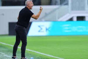Απόλλων-ΕΝΠ: Δεύτερη σερί νίκη με τριάρα στο β' ημίχρονο! (φώτος)