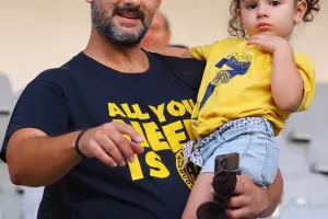 (Φώτος) Ο κόσμος στο "Αλφαμέγα"