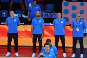 Θρίαμβος της Ελλάδας, με σούπερ Γιάννη (φώτος)