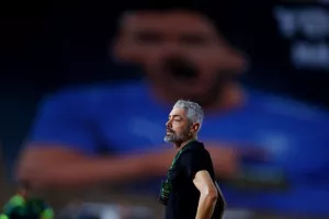 Το ΑΠΟΕΛ πέρασε "αέρας" από την Πάφο! (Τεσσάρα στον Ακρίτα)