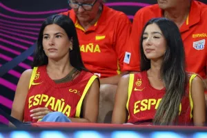 Θρίαμβος της Ελλάδας, με σούπερ Γιάννη (φώτος)
