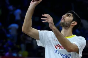 Θρίαμβος της Ελλάδας, με σούπερ Γιάννη (φώτος)