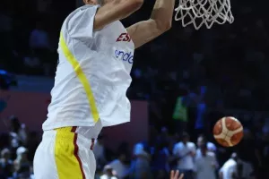 Θρίαμβος της Ελλάδας, με σούπερ Γιάννη (φώτος)