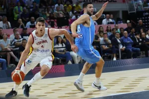 Θρίαμβος της Ελλάδας, με σούπερ Γιάννη (φώτος)