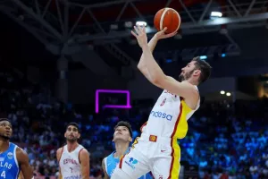 Θρίαμβος της Ελλάδας, με σούπερ Γιάννη (φώτος)