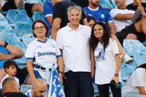 ΦΩΤΟΣ/ΑΠΟΕΛίστες και Απολλωνίστες στο ΓΣΠ