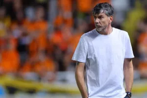 ΑΠΟΕΛ - Απόλλων: Γαλαζοκίτρινο σ' ένα πεντάλεπτο!