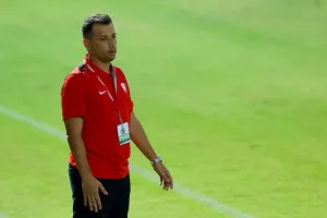 Το ντέρμπι της πρεμιέρας... βάφτηκε "ερυθρόλευκο"! (Φώτος)