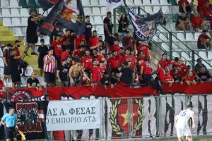 Το ντέρμπι της πρεμιέρας... βάφτηκε "ερυθρόλευκο"! (Φώτος)
