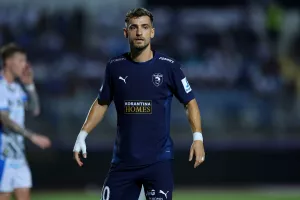 Ντράγκομιρ για Ολυμπιακό