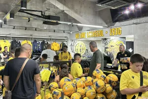 Το ΑΕΛίστικο Fan Day (Φώτος)