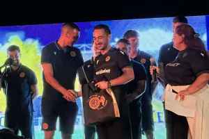 Το ΑΕΛίστικο Fan Day (Φώτος)