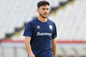 Τον πιστεύει…