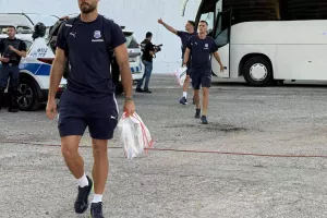 (ΦΩΤΟΣ) Η άφιξη του Απόλλων
