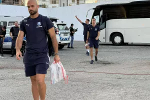 (ΦΩΤΟΣ) Η άφιξη του Απόλλων