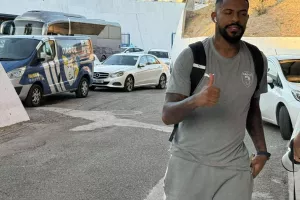 (ΦΩΤΟΣ) Η άφιξη της Πάφου